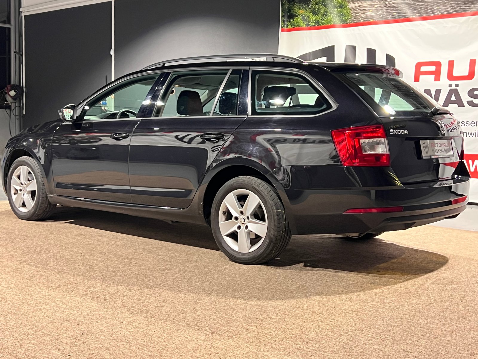 SKODA Octavia Combi 1.5 TSI Swiss Line, Benzina, Occasioni / Usate, Manuale - 6