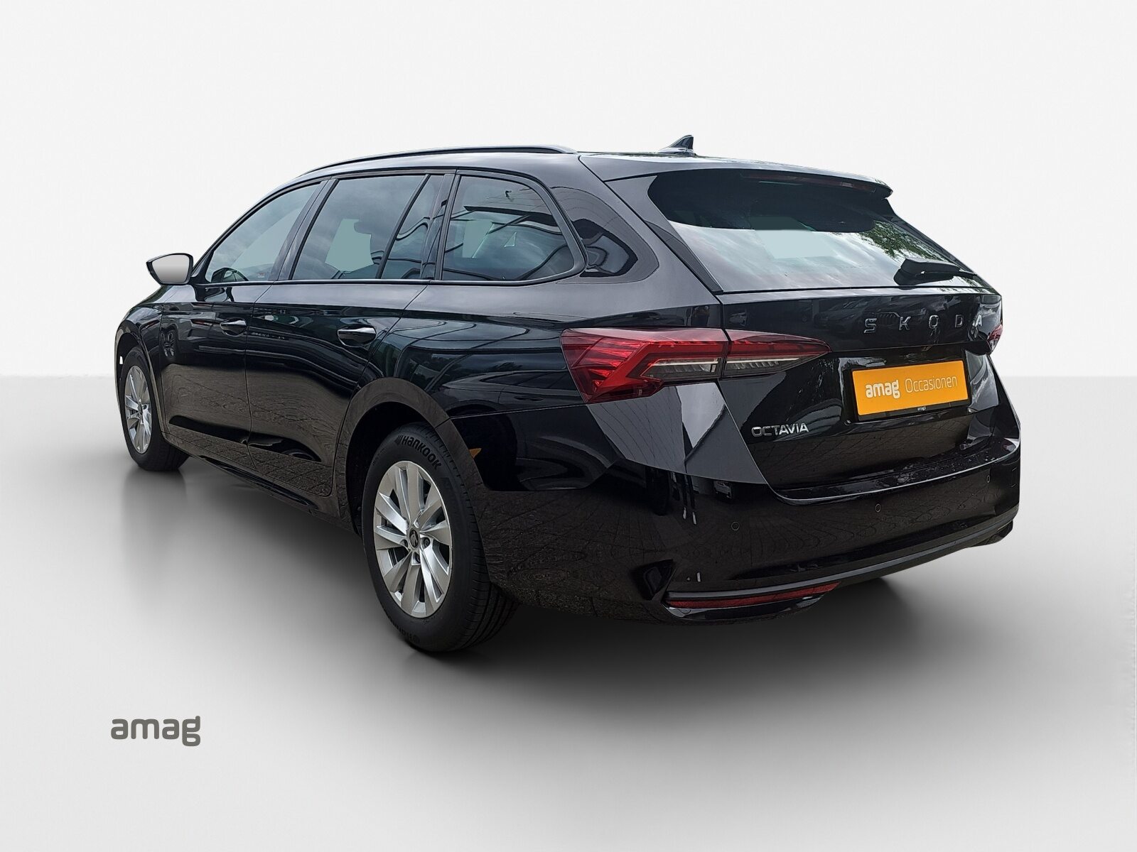 SKODA Octavia Selection MHEV, Benzin, Occasion / Gebraucht, Automatik - 2