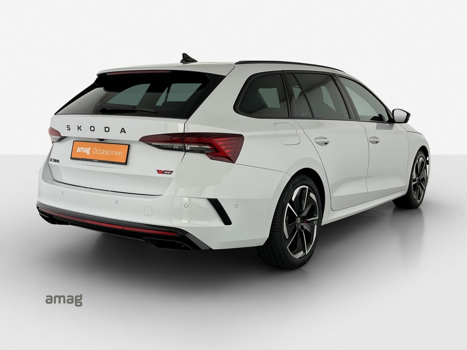 SKODA Octavia RS, Petrol, Second hand / Used, Automatic - 5