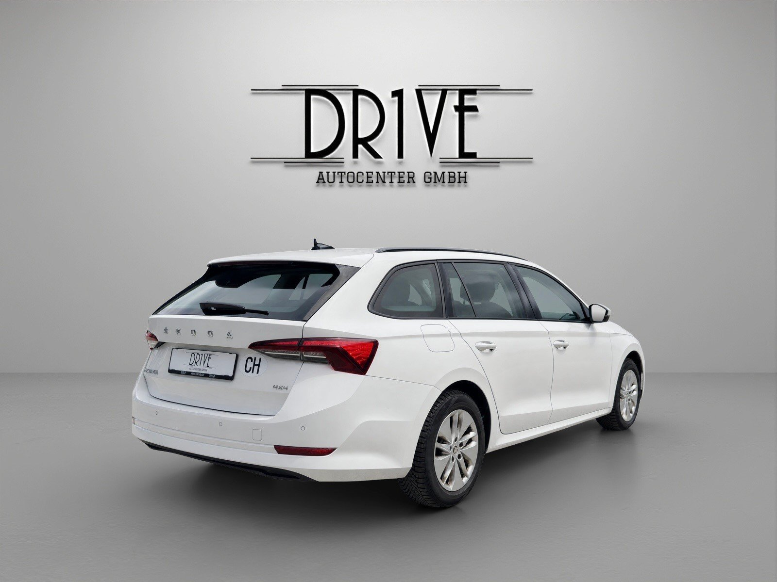 SKODA Octavia Combi 2.0 TDI DSG Ambition 4x4, Diesel, Occasioni / Usate, Automatico - 5