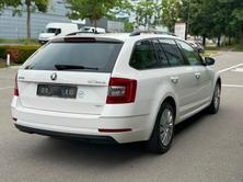 SKODA Octavia Combi 2.0 TDI Ambition 4x4, Diesel, Occasion / Gebraucht, Handschaltung - 4
