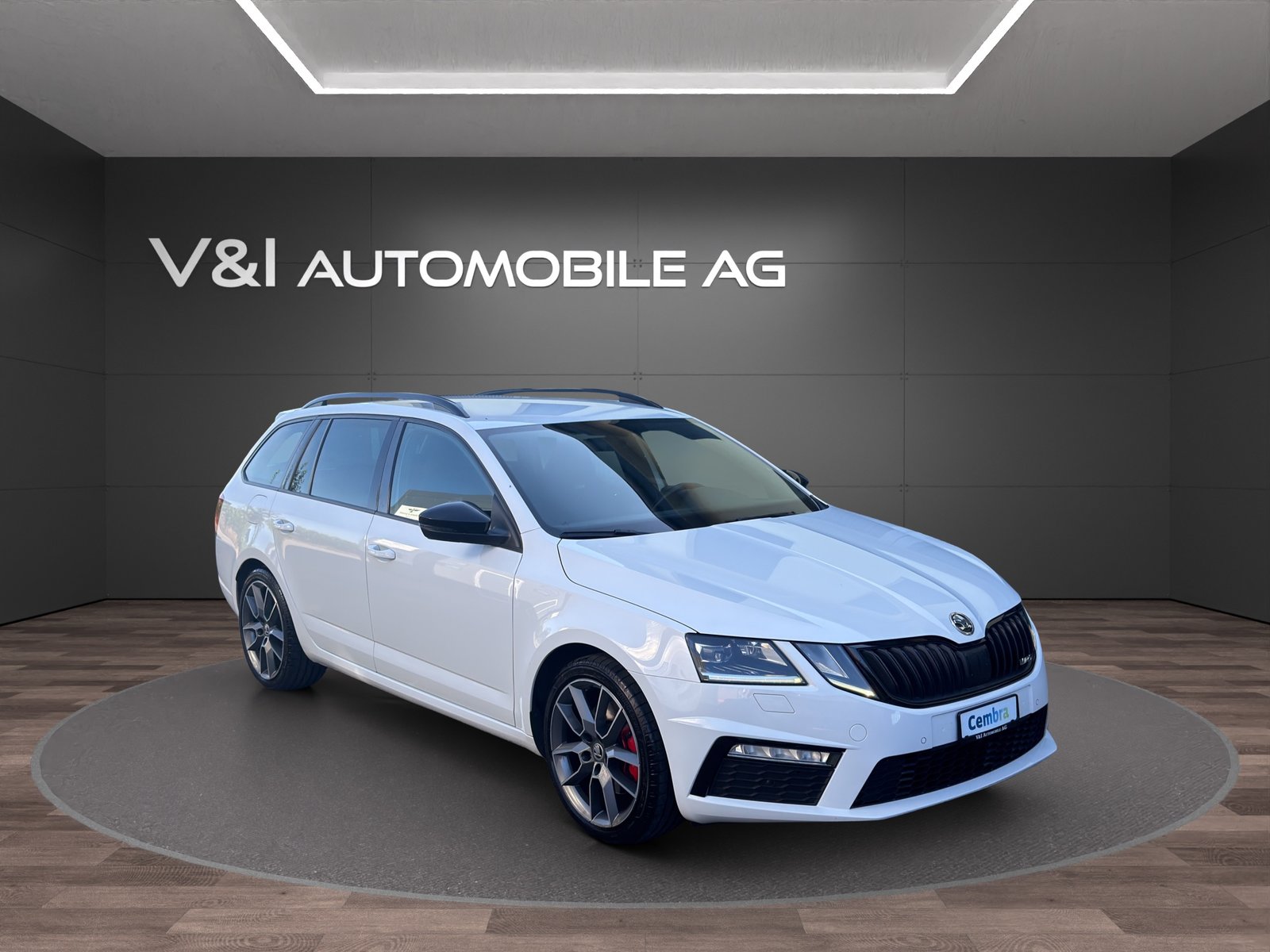 SKODA Octavia Combi 2.0 TDI RS 4x4 DSG, Diesel, Second hand / Used, Automatic - 2