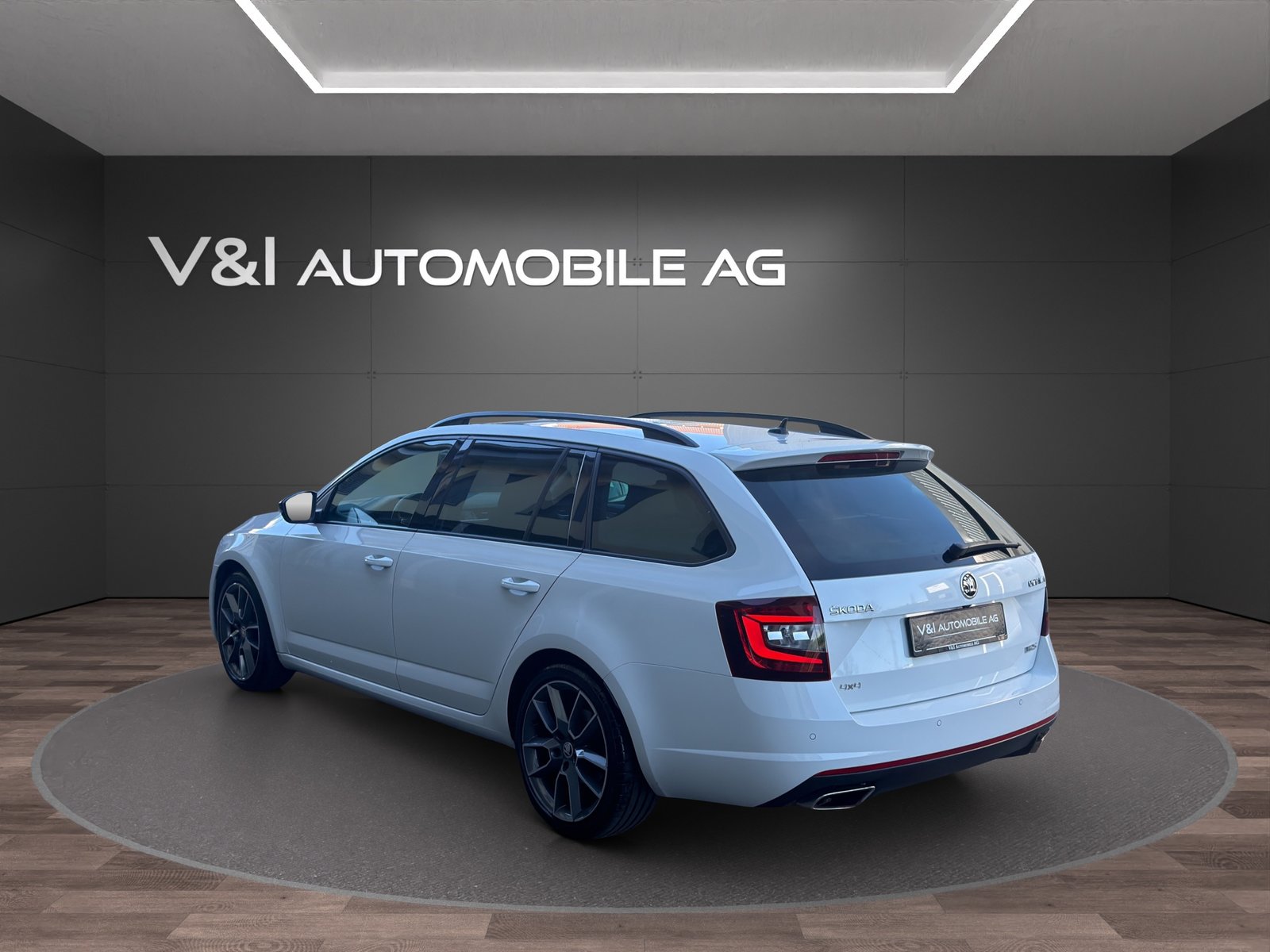 SKODA Octavia Combi 2.0 TDI RS 4x4 DSG, Diesel, Second hand / Used, Automatic - 4