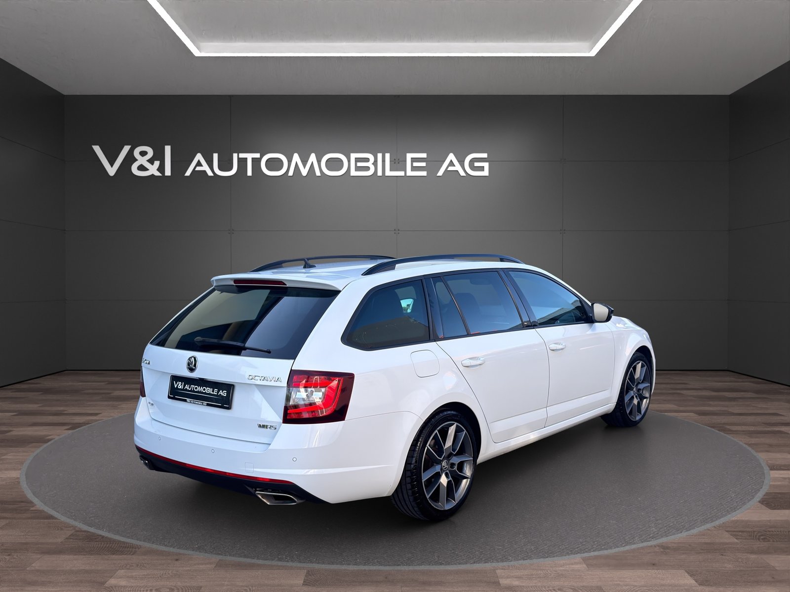 SKODA Octavia Combi 2.0 TDI RS 4x4 DSG, Diesel, Second hand / Used, Automatic - 5
