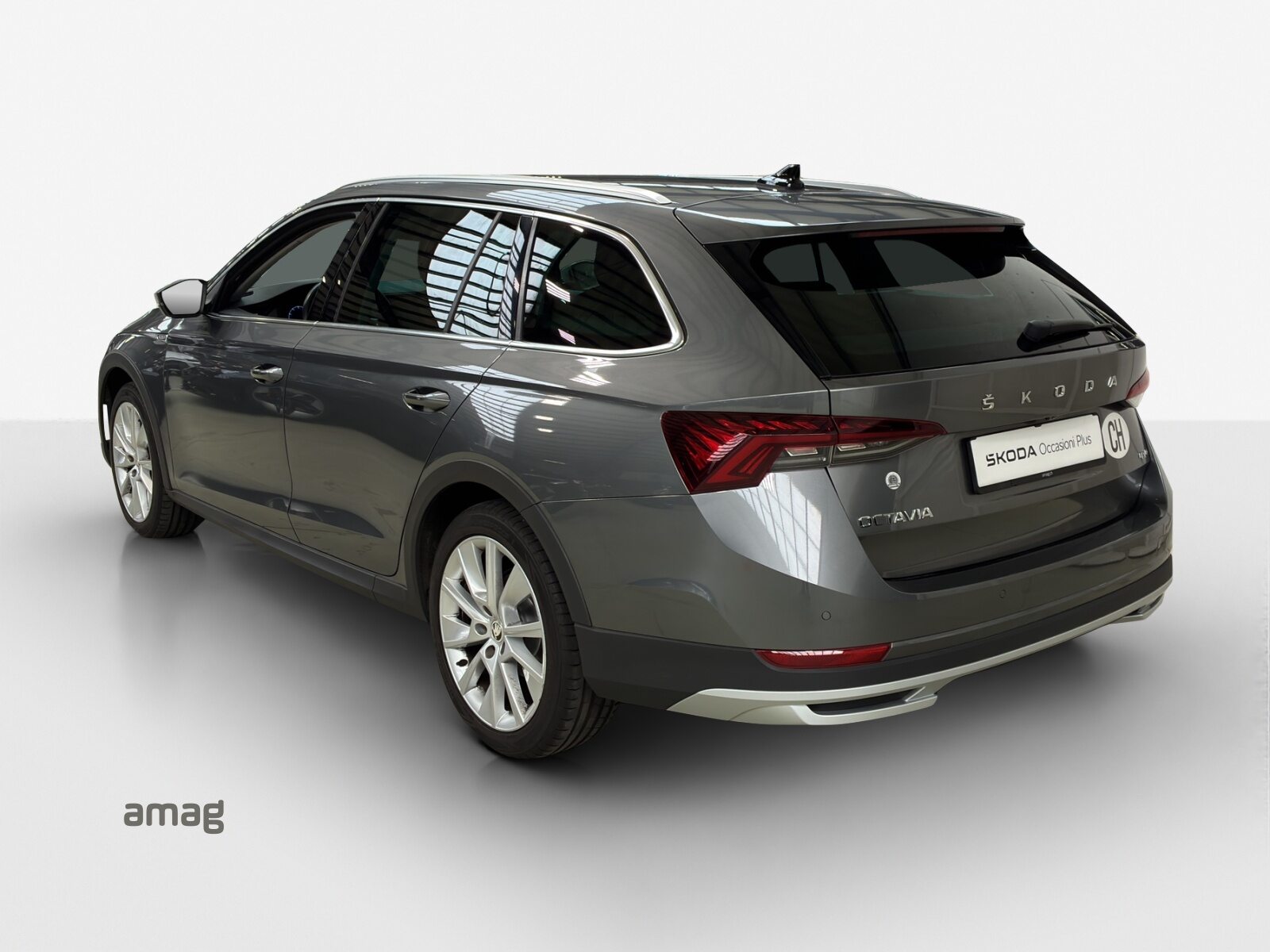 SKODA Octavia Scout, Diesel, Occasion / Gebraucht, Automatik - 3