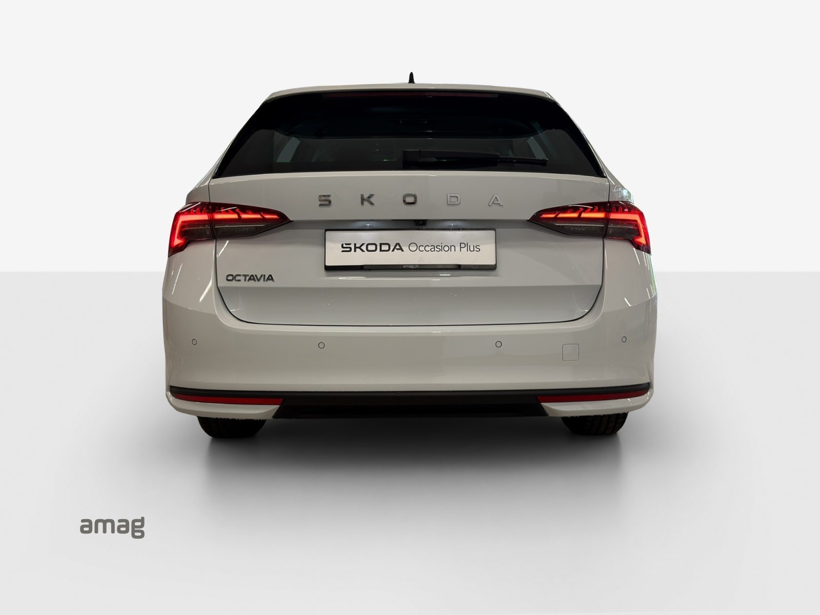SKODA Octavia Selection, Diesel, Second hand / Used, Automatic - 4