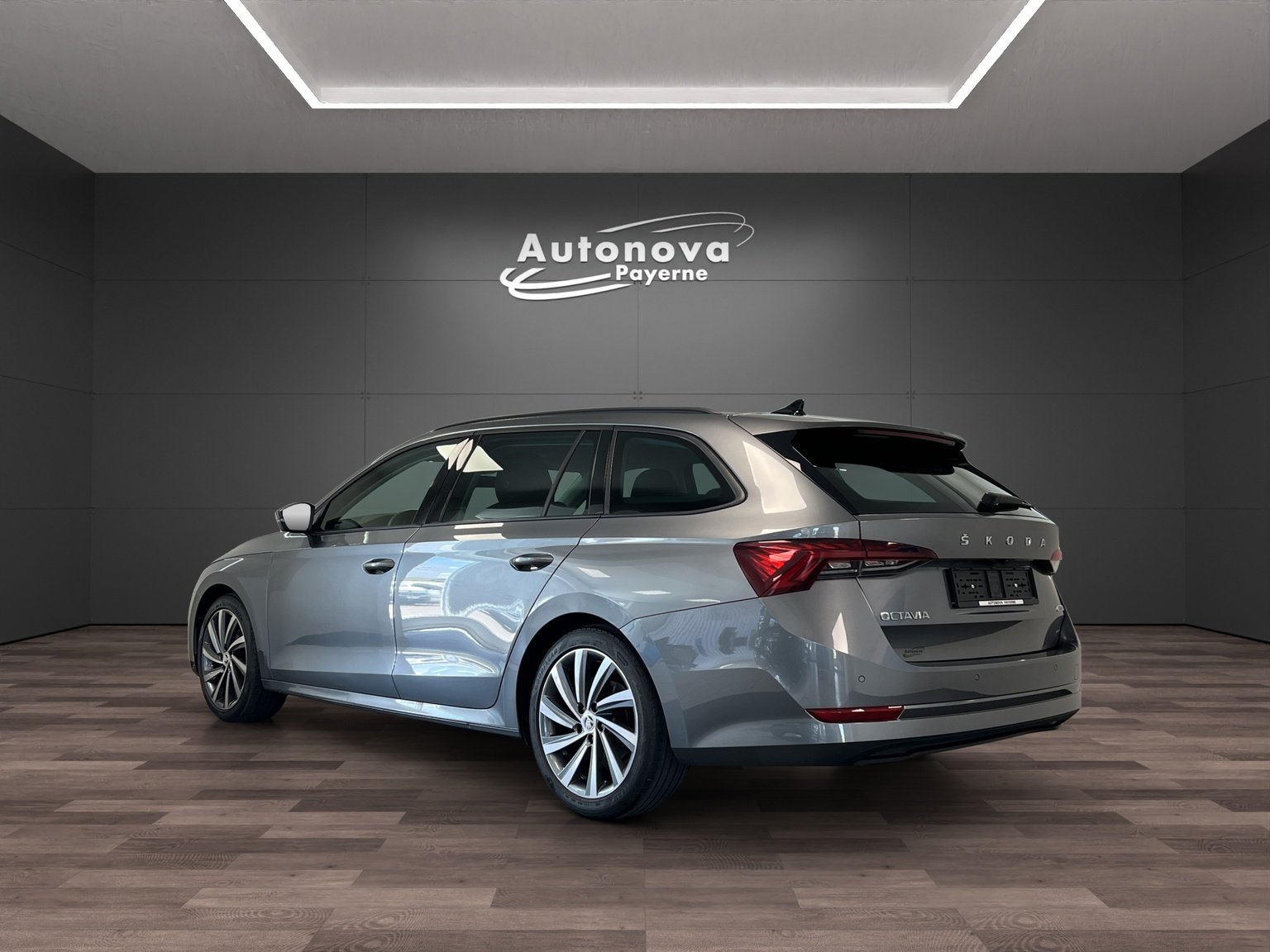 SKODA Octavia Combi 1.5 TSI mHEV DSG Style, Hybride Leggero Benzina/Elettrica, Occasioni / Usate, Automatico - 4