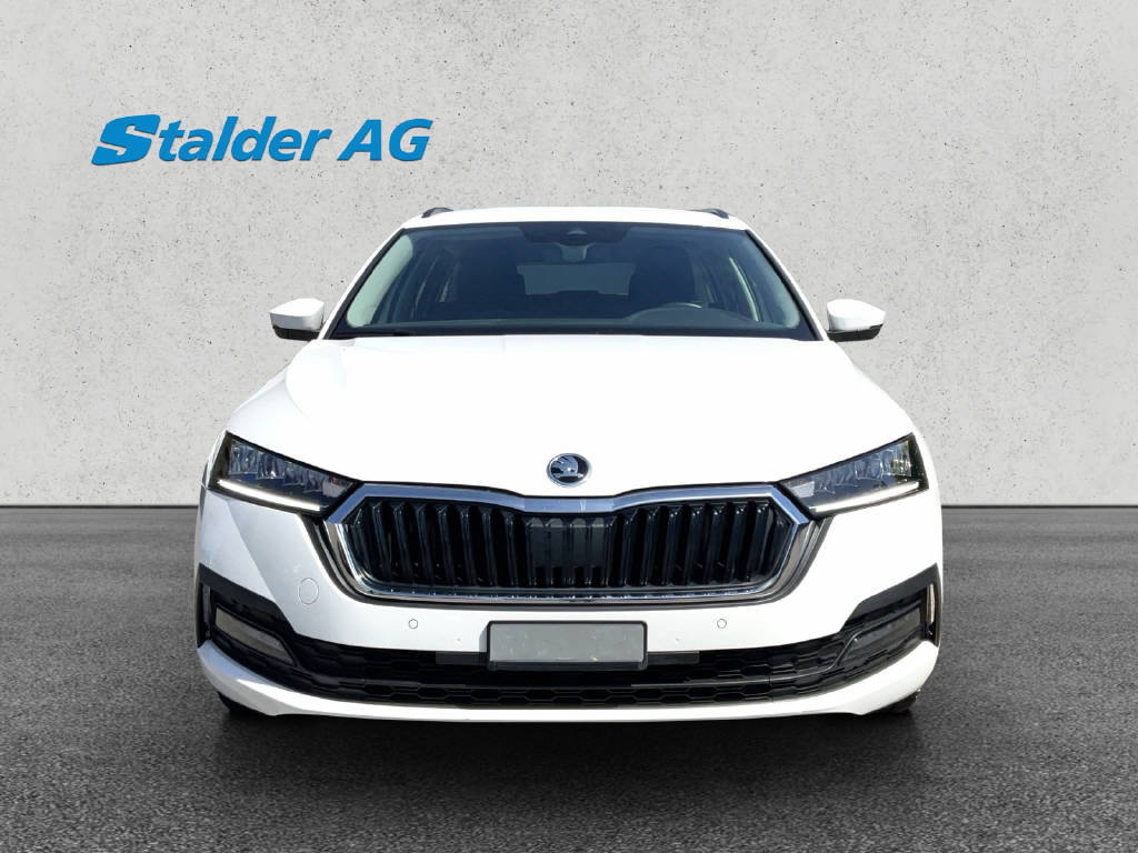 SKODA Octavia Combi 2.0 TDI Ambition 4x4 DSG, Diesel, Second hand / Used, Automatic - 2