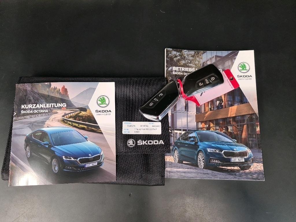 SKODA Octavia Combi 2.0 TDI DSG Ambition, Diesel, Occasioni / Usate, Automatico - 6