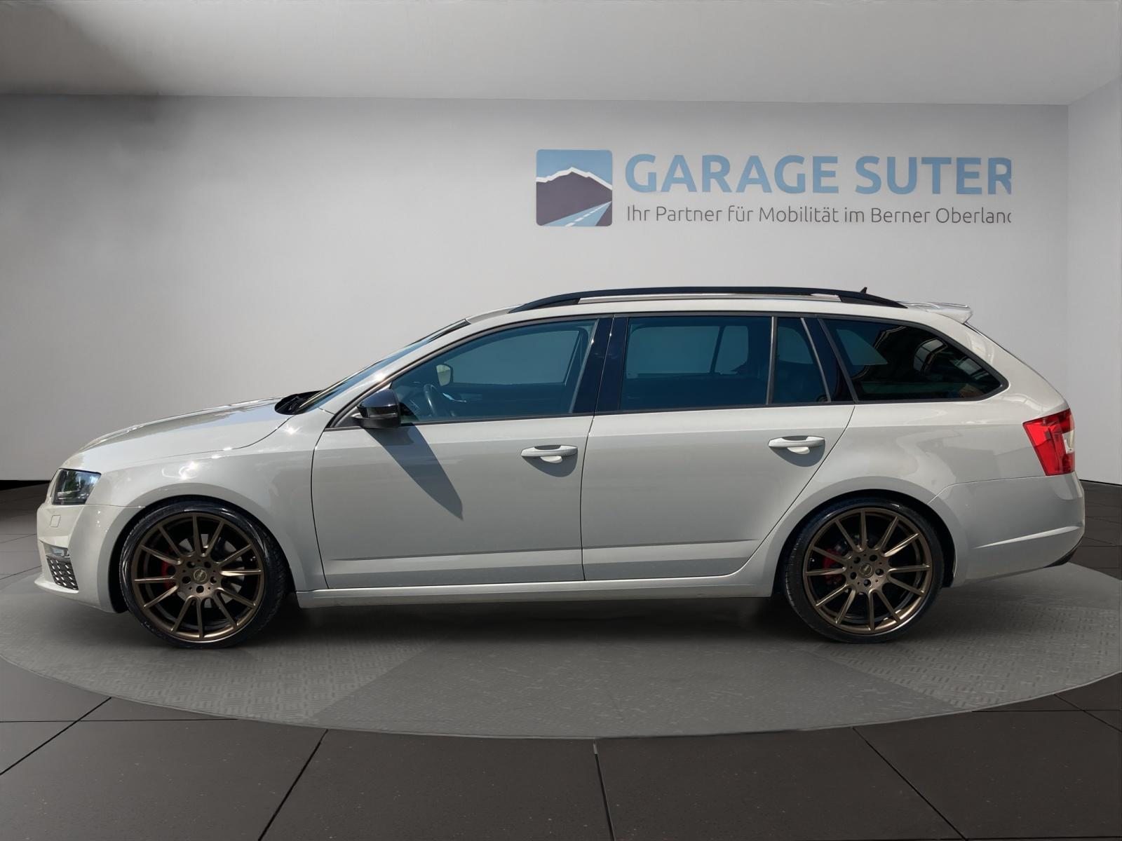 SKODA Octavia Combi 2.0 TDI 184 RS 4x4 DSG, Diesel, Occasion / Gebraucht, Automatik - 2