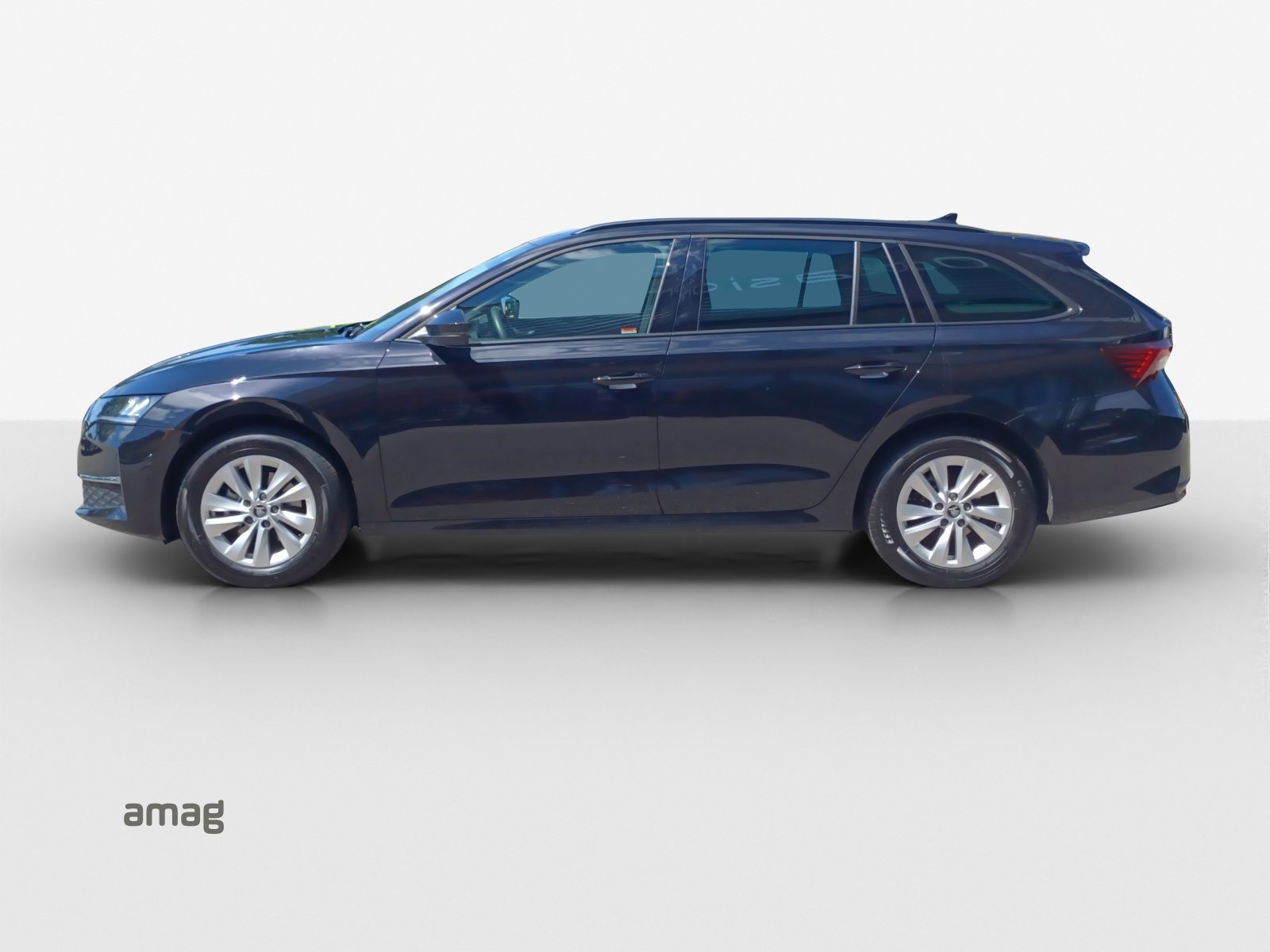 SKODA Octavia Selection MHEV, Benzin, Occasion / Gebraucht, Automatik - 2