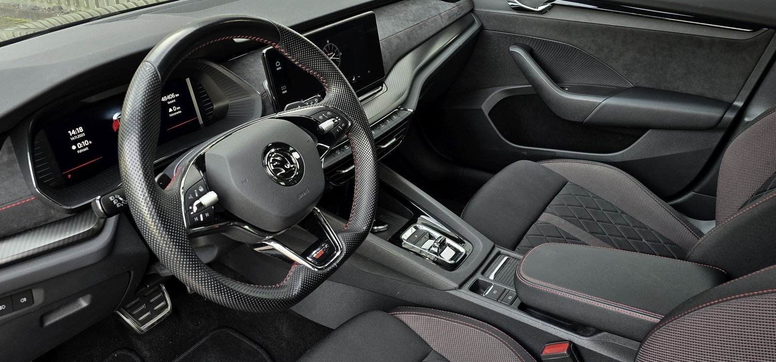 SKODA Octavia Combi 2.0 TSI DSG RS, Benzin, Occasion / Gebraucht, Automatik - 5