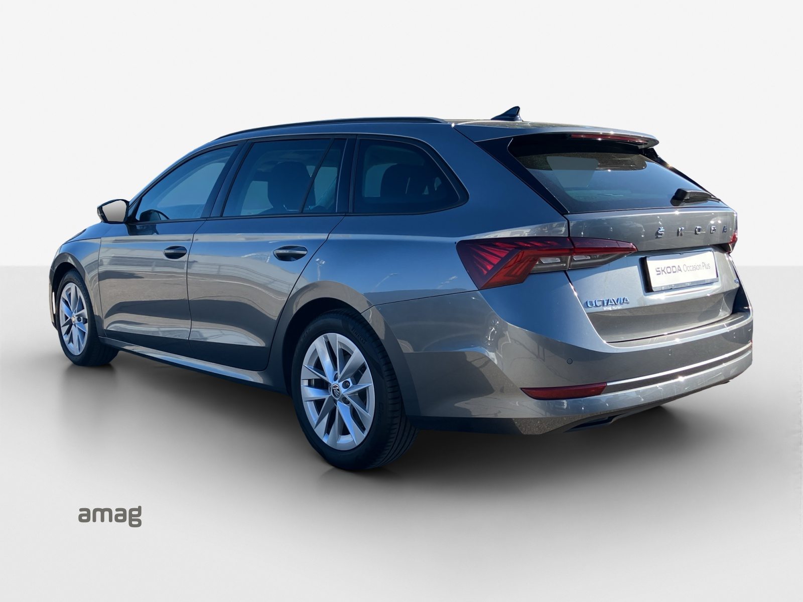 SKODA Octavia Style, Benzin, Occasion / Gebraucht, Automatik - 3