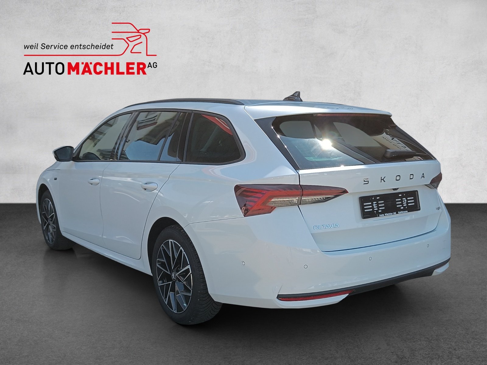 SKODA Octavia Combi 2.0 TSI Selection Tour 4x4 DSG*Matrix*Canton*H, Benzin, Occasion / Gebraucht, Automatik - 7