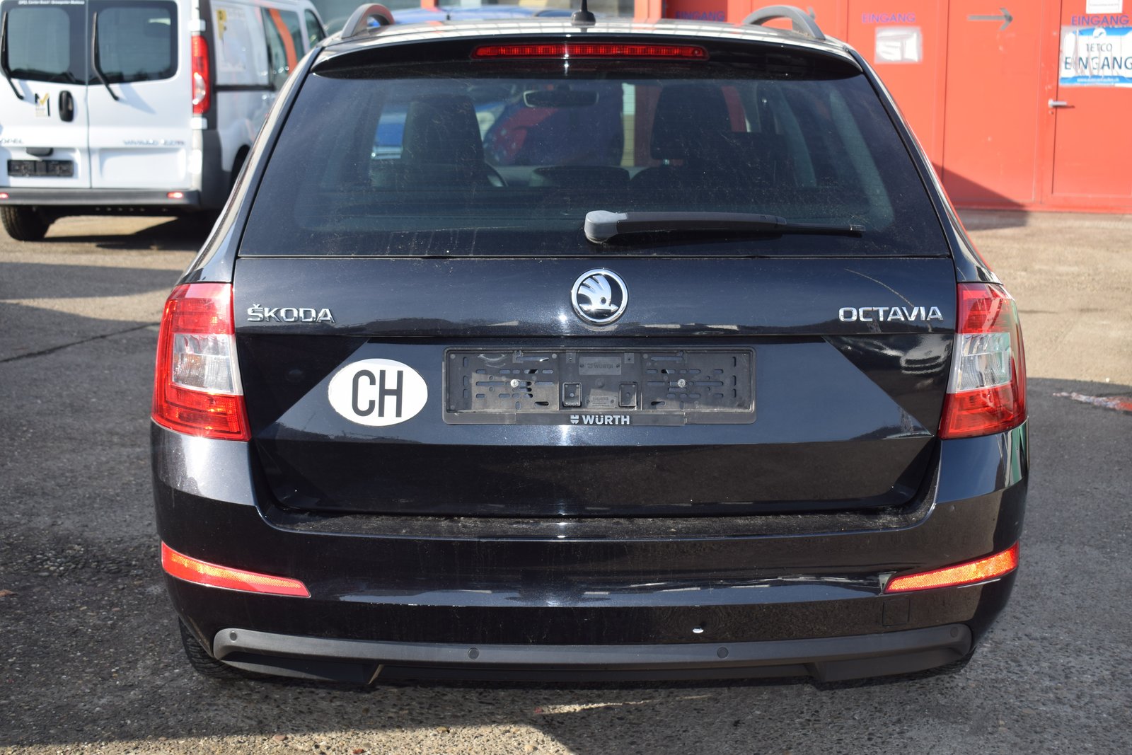 SKODA Octavia Combi 1.6 TDI Ambition DSG, Diesel, Occasion / Gebraucht, Automatik - 4