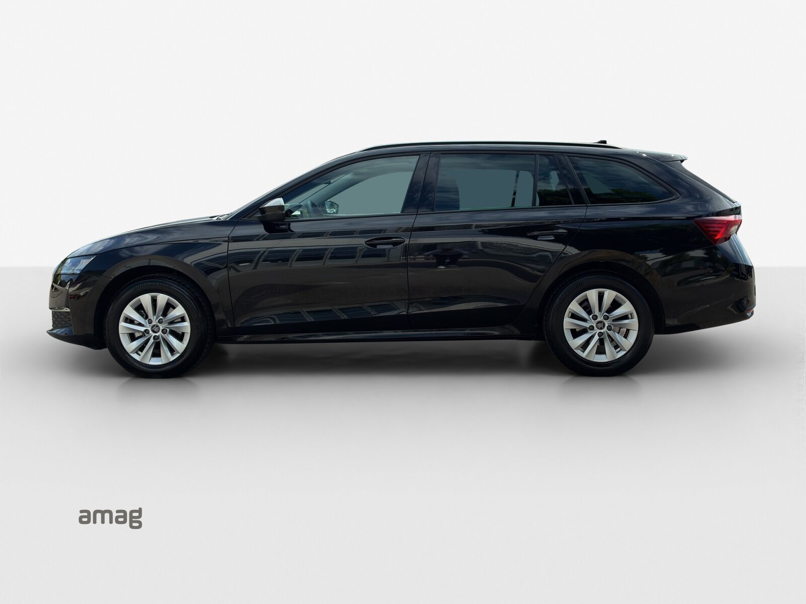 SKODA Octavia Selection MHEV, Essence, Occasion / Utilisé, Automatique - 2
