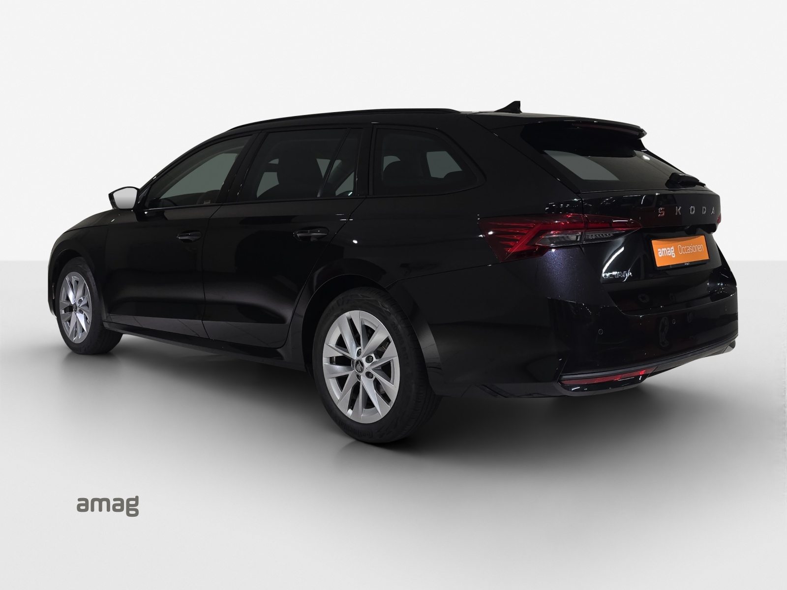 SKODA Octavia Selection MHEV, Essence, Occasion / Utilisé, Automatique - 3