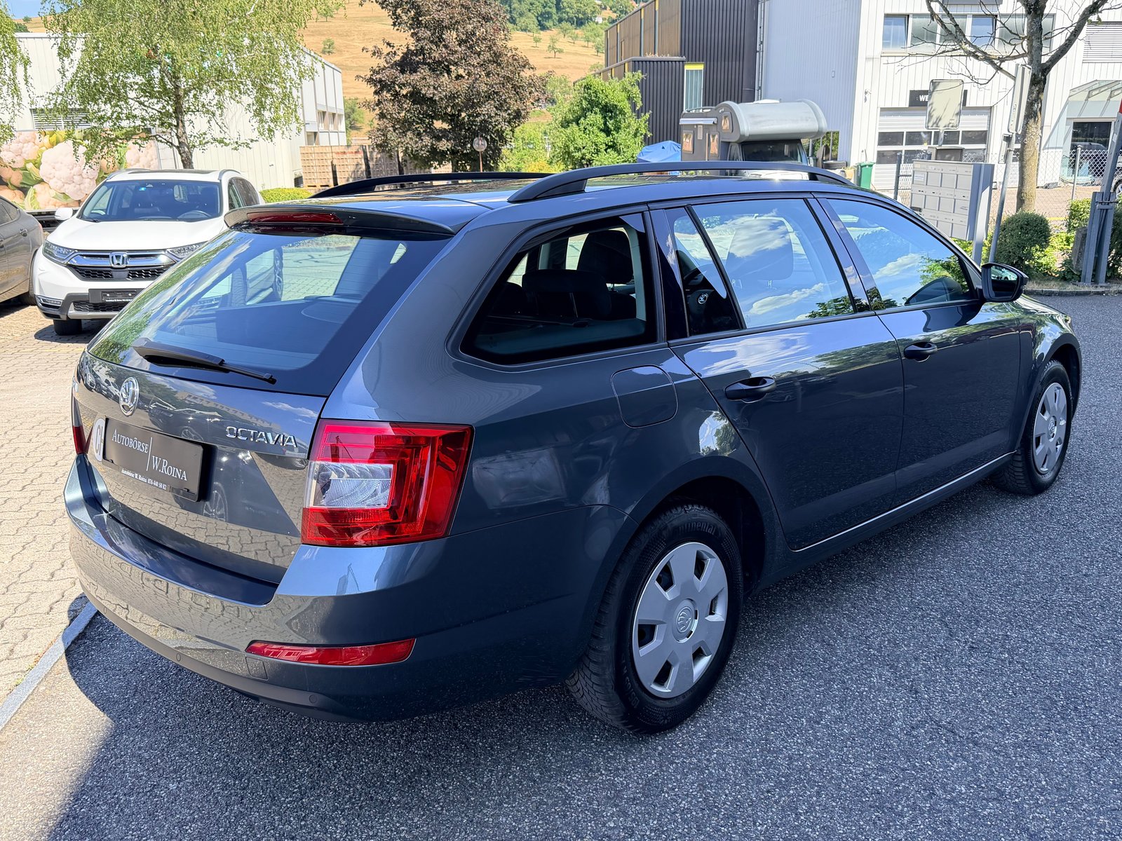 SKODA Octavia Combi 1.2 TSI Ambition, Benzin, Occasion / Gebraucht, Handschaltung - 3