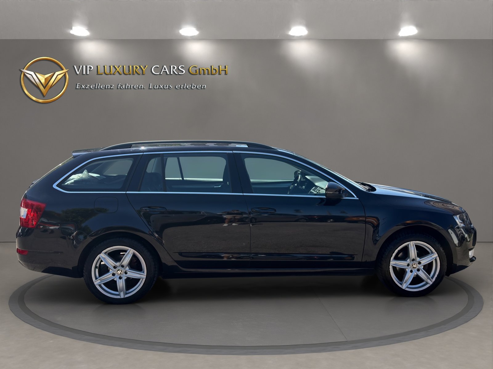 SKODA Octavia Combi 1.6 TDI Swiss Joy, Diesel, Second hand / Used, Manual - 5