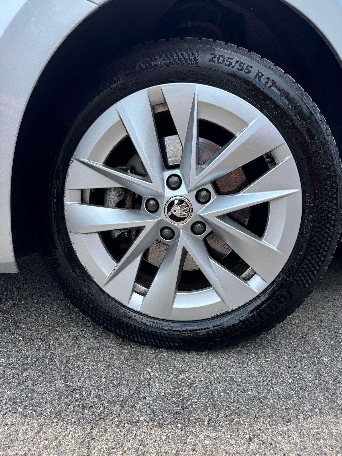 SKODA Octavia Combi 2.0 TDI DSG Ambition 4x4, Diesel, Occasioni / Usate, Automatico - 2