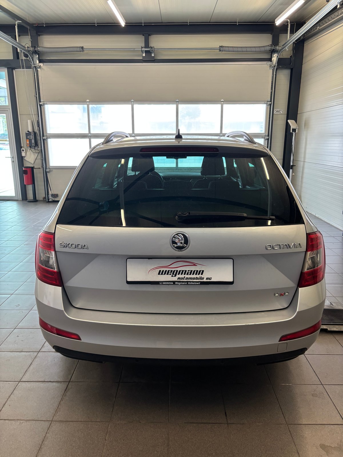 SKODA Octavia Combi 1.8 TSI Ambition 4x4 DSG, Essence, Occasion / Utilisé, Automatique - 5