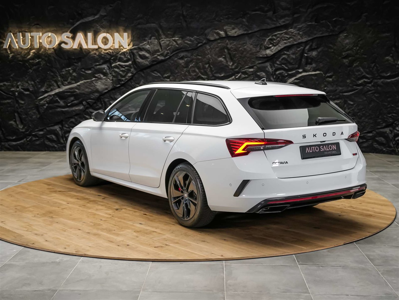 SKODA Octavia Combi 2.0 TSI DSG RS *Werksgarantie*Head Up Di, Benzin, Occasion / Gebraucht, Automatik - 3