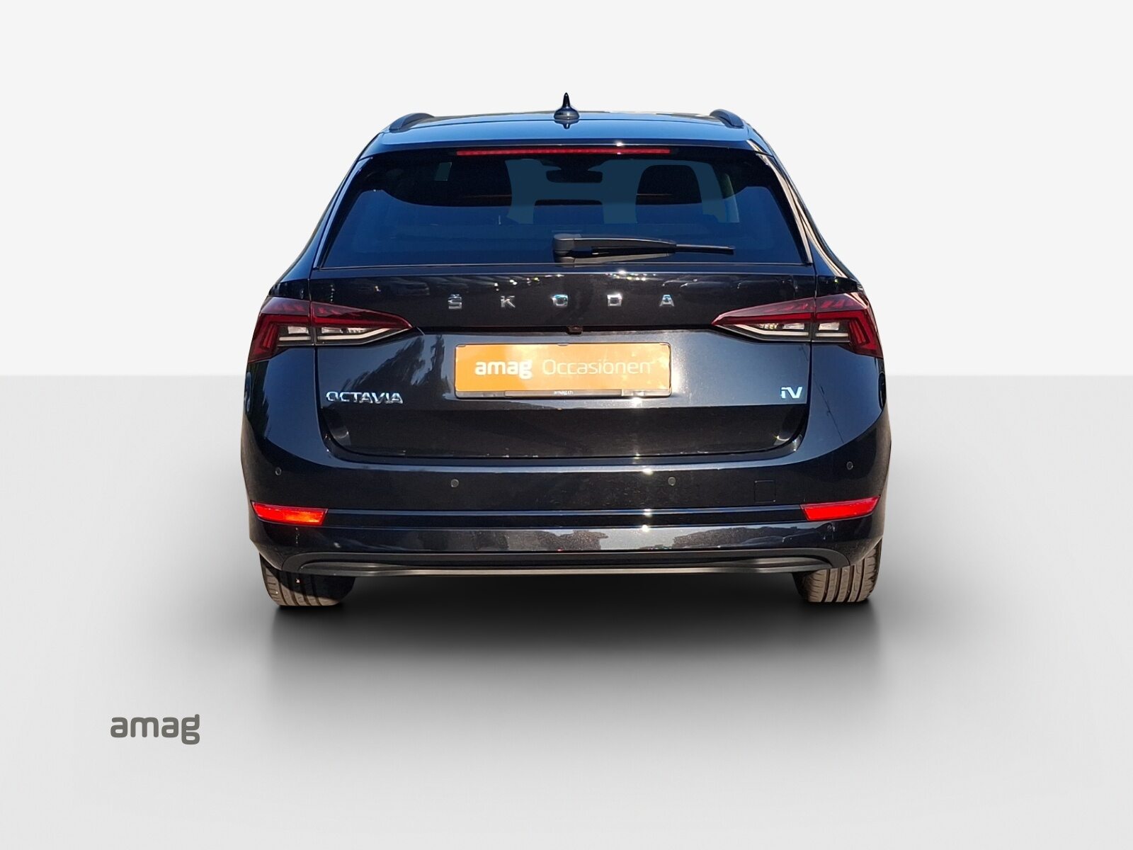 SKODA Octavia Style iV Plug-in-Hybrid, Voll-Hybrid Benzin/Elektro, Occasion / Gebraucht, Automatik - 4