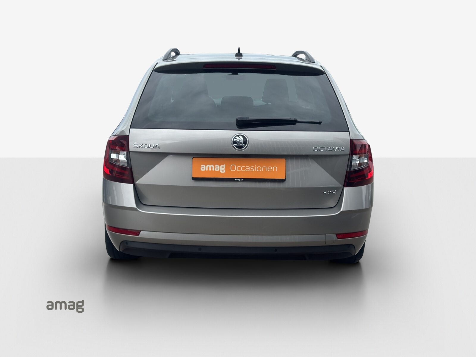 SKODA OCTAVIA Combi Clever (Netto), Benzin, Occasion / Gebraucht, Automatik - 4