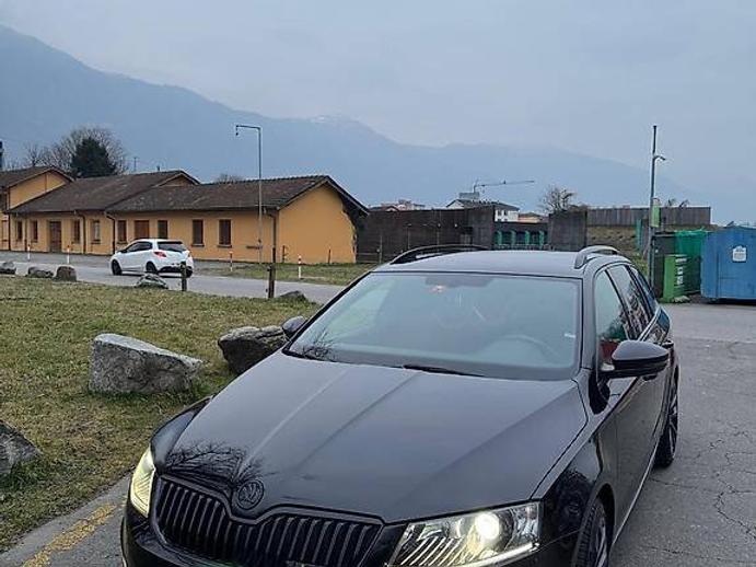 SKODA Octavia Combi 2.0 TDI 184 RS DSG, Diesel, Second hand / Used, Automatic