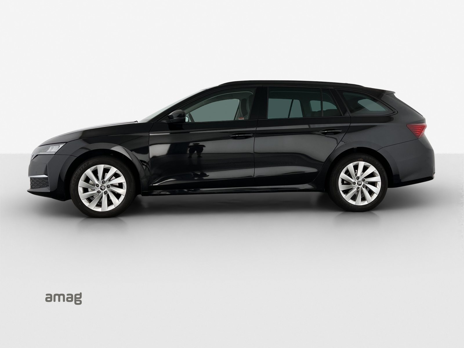 SKODA Octavia Selection, Diesel, Occasion / Gebraucht, Automatik - 2