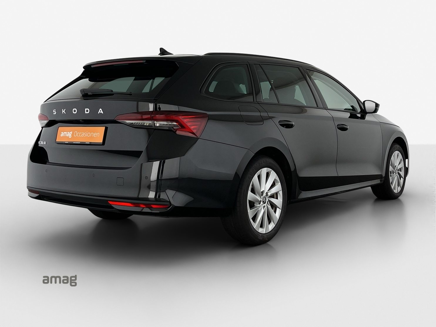 SKODA Octavia Selection, Diesel, Occasion / Gebraucht, Automatik - 5