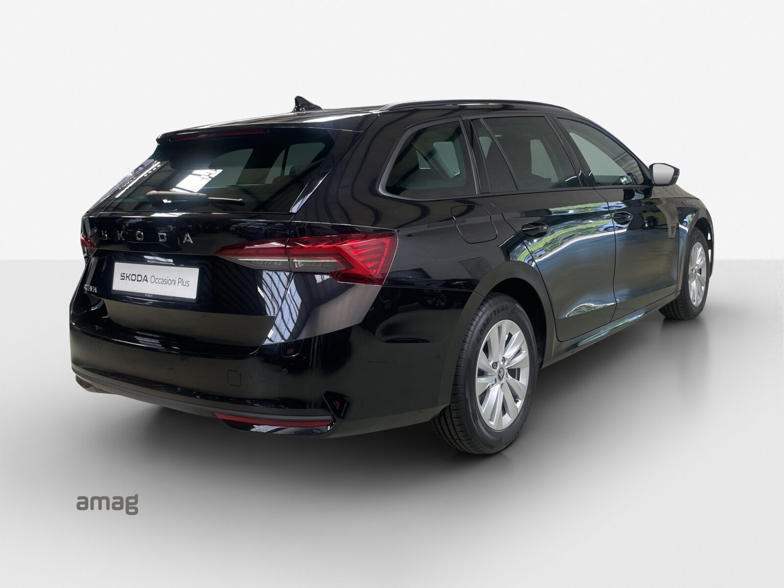 SKODA Octavia Selection MHEV, Benzin, Occasion / Gebraucht, Automatik - 5