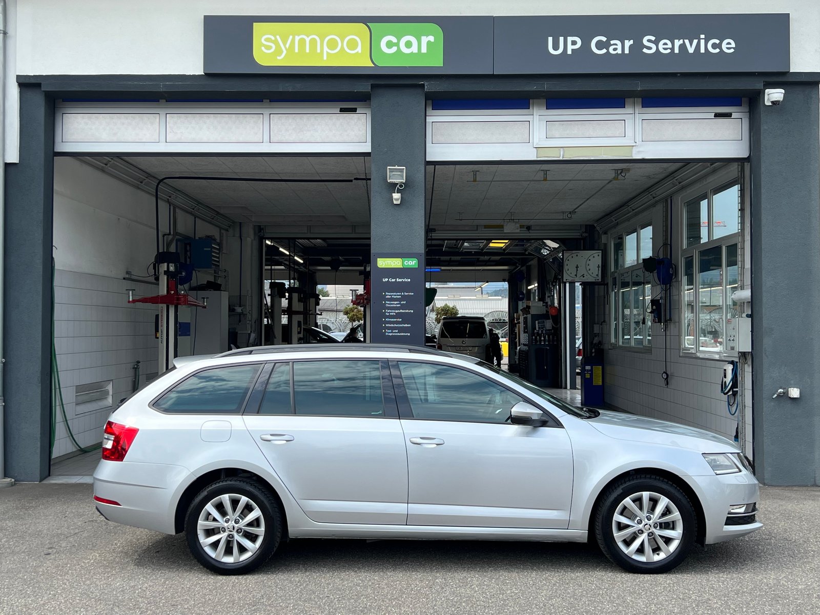 SKODA Octavia Combi 2.0 TDI 184 Style 4x4 DSG 1.Hand * Autob, Diesel, Occasioni / Usate, Automatico - 4