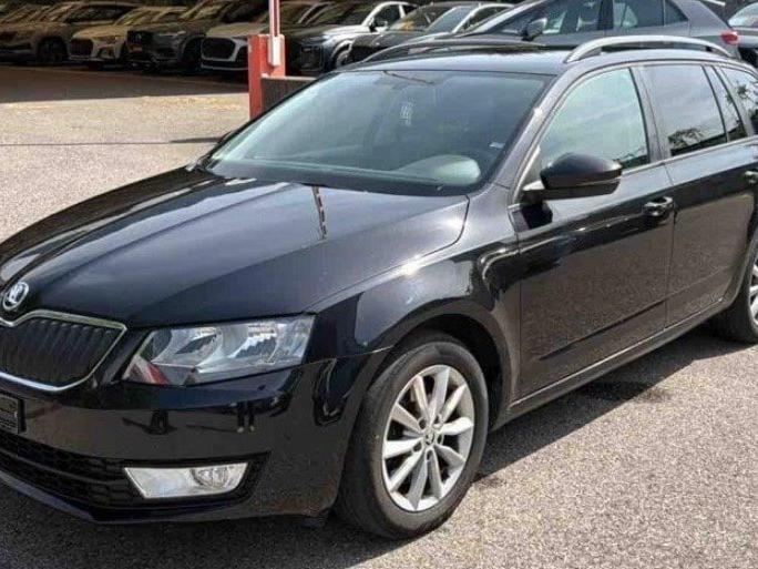 SKODA Octavia Combi 1.8 TSI Elegance 4x4 DSG, Petrol, Second hand / Used, Automatic