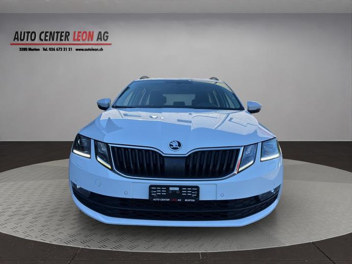 SKODA Octavia Combi 2.0 TDI Ambition DSG, Diesel, Occasioni / Usate, Automatico