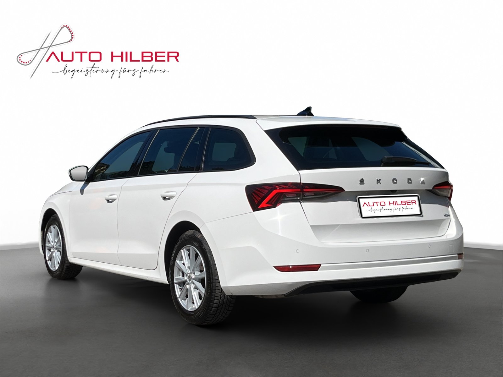 SKODA Octavia Combi 2.0 TDI DSG Ambition 4x4, Diesel, Occasion / Gebraucht, Automatik - 4