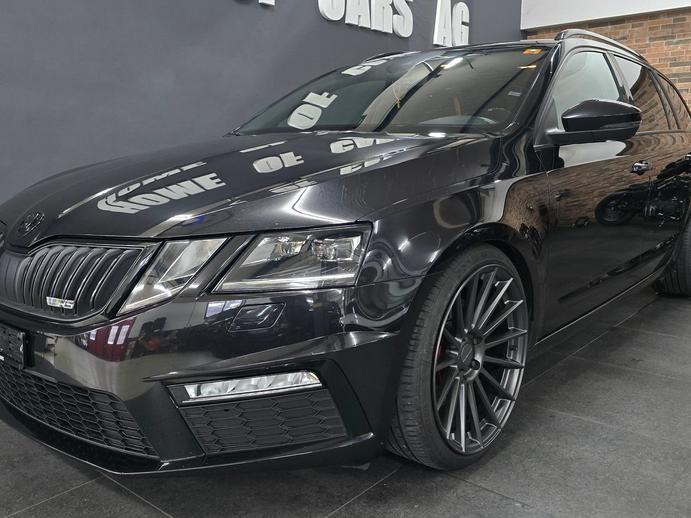 SKODA Octavia Combi 2.0 TDI RS 4x4 DSG, Diesel, Occasion / Gebraucht, Automatik