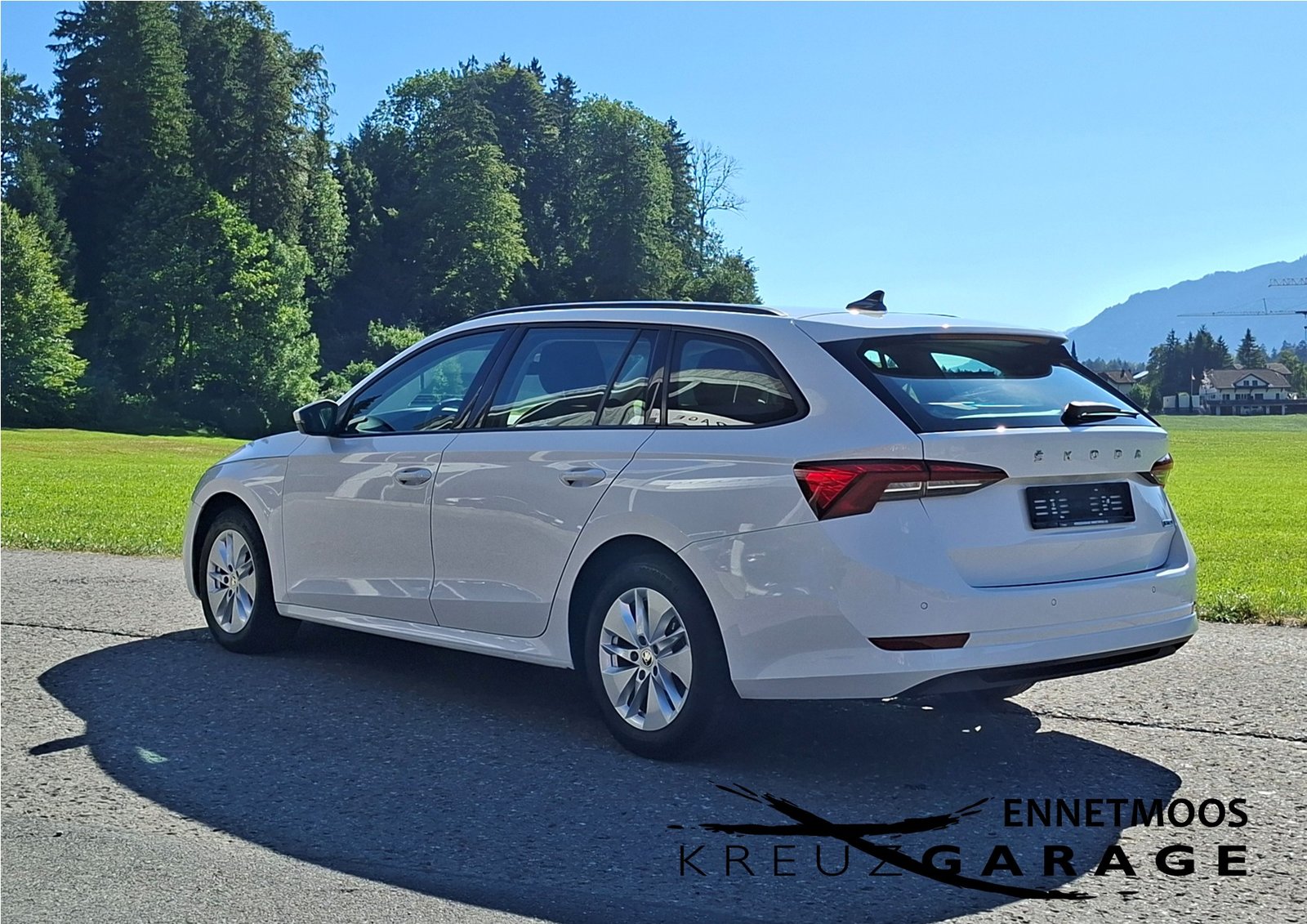 SKODA Octavia Combi 1.0 TSI mHEV DSG Ambition *ab MFK+8-fach, Mild-Hybrid Benzin/Elektro, Occasion / Gebraucht, Automatik - 4