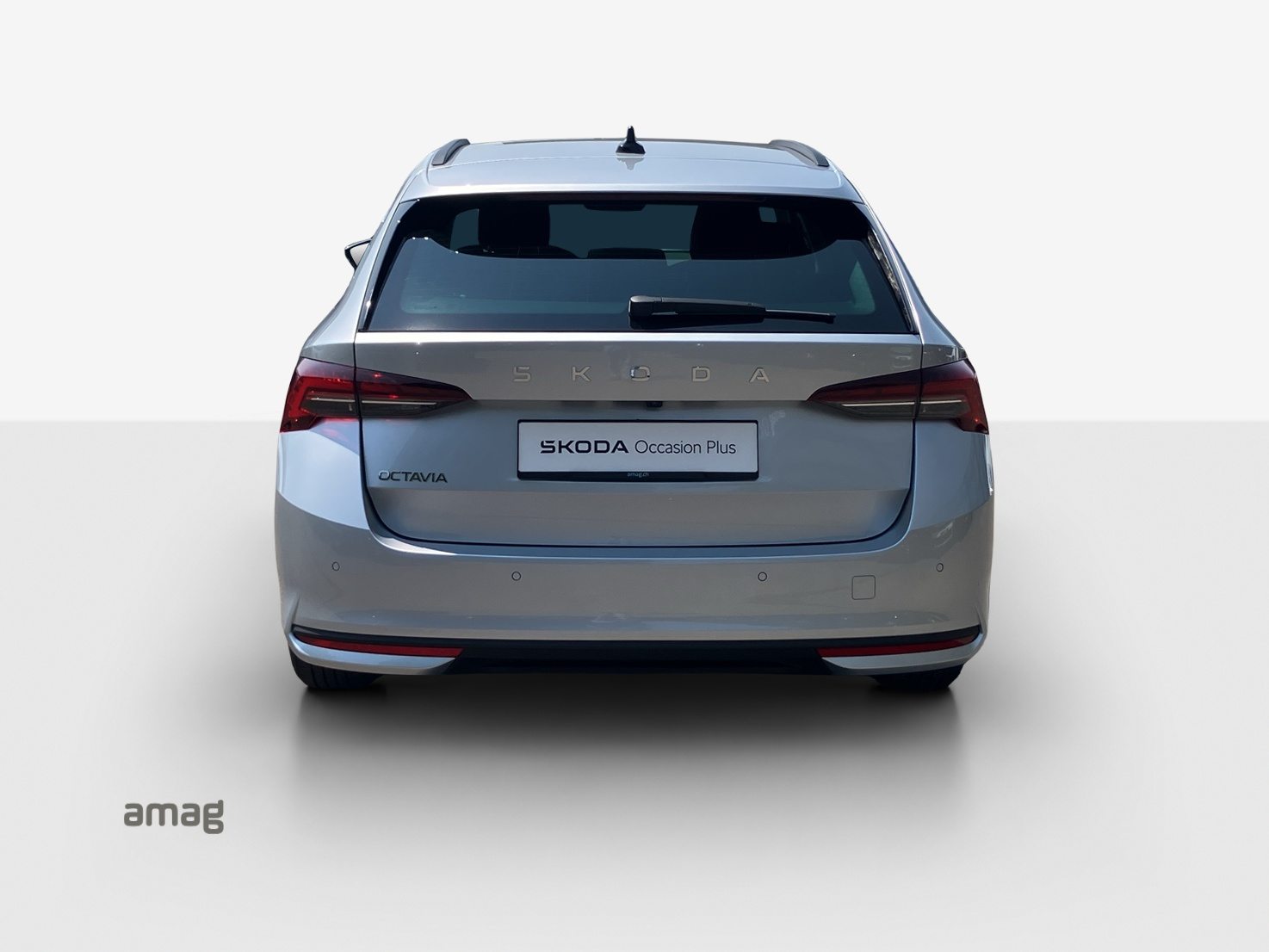 SKODA Octavia Selection MHEV, Benzin, Occasion / Gebraucht, Automatik - 4
