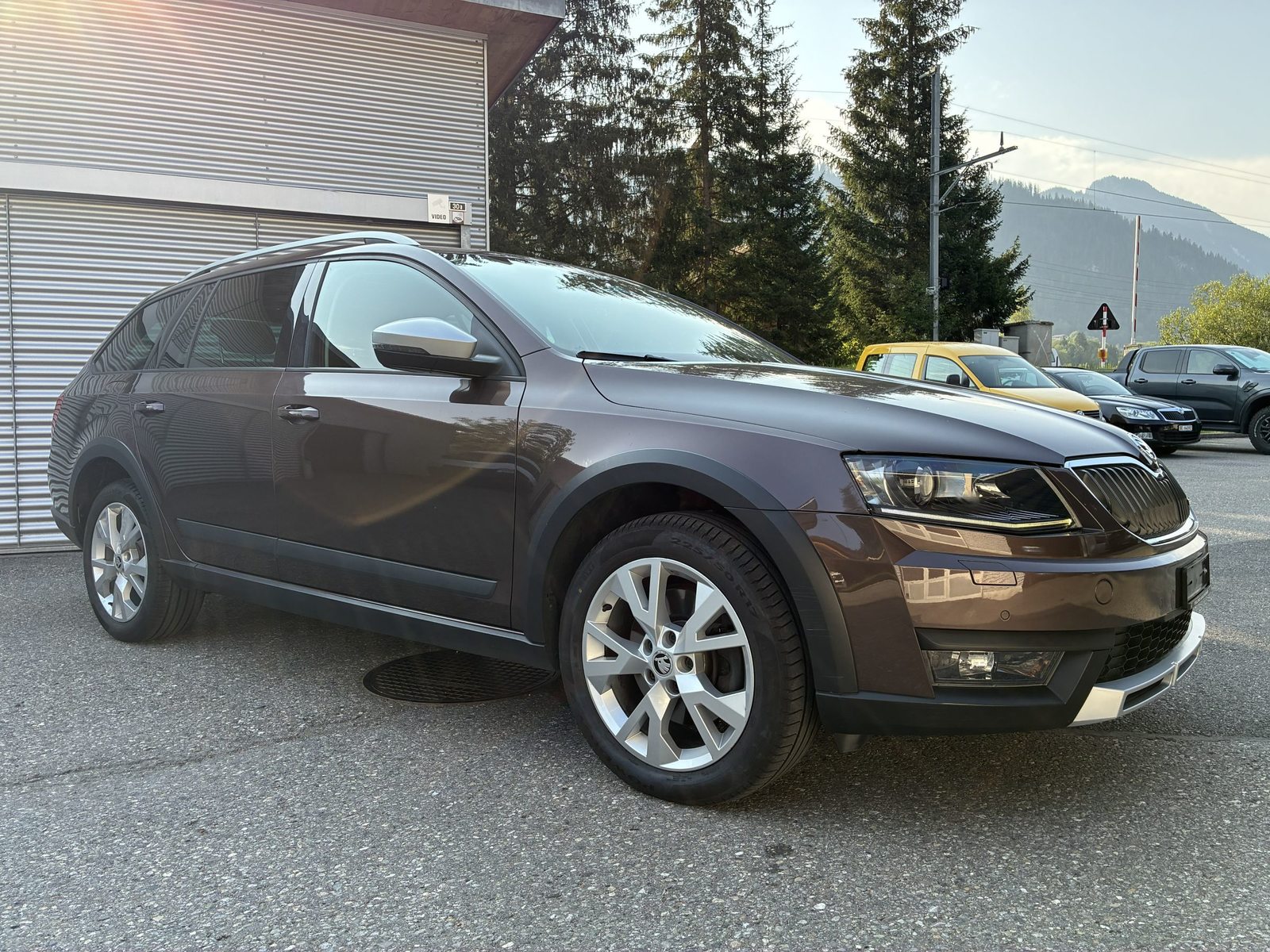 SKODA OCTAVIA SCOUT COMBI, Diesel, Occasion / Gebraucht, Automatik - 5