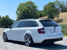SKODA Octavia Combi 2.0 TSI RS 245 DSG, Benzin, Occasion / Gebraucht, Automatik - 3