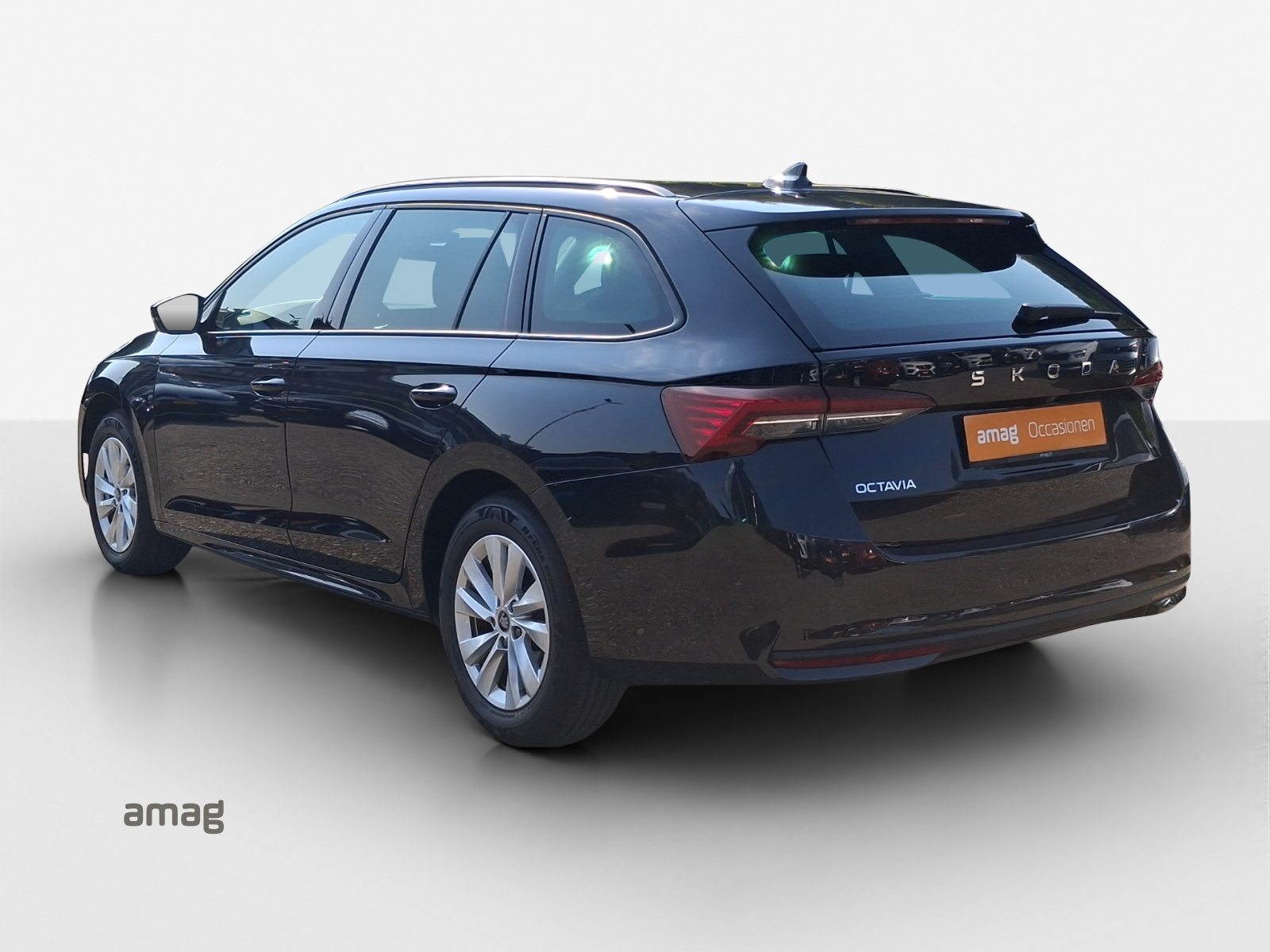 SKODA Octavia Selection, Diesel, Second hand / Used, Automatic - 3