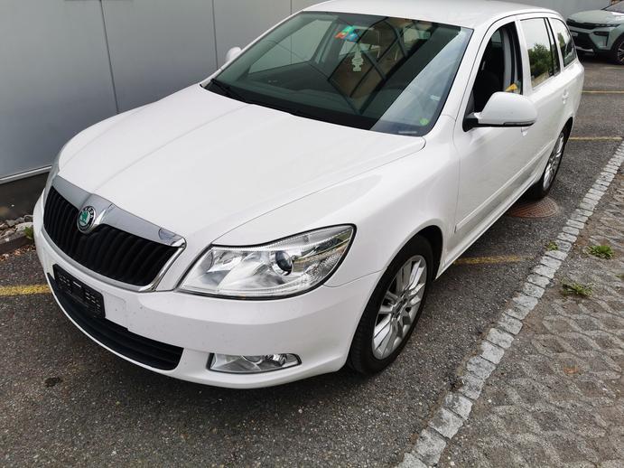 SKODA Octavia Combi 2.0 TDI Ambition 4x4, Diesel, Second hand / Used, Manual