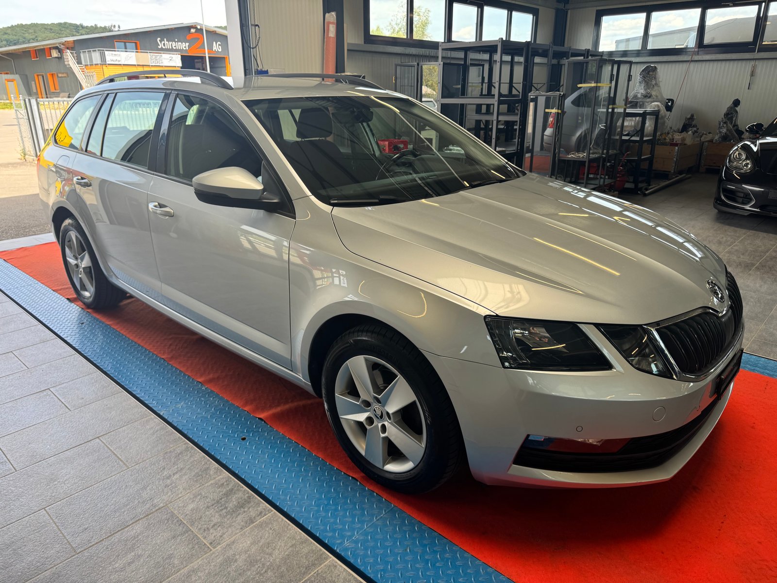 SKODA Octavia Combi 2.0 TDI Ambition 4x4, Diesel, Occasion / Gebraucht, Automatik - 3