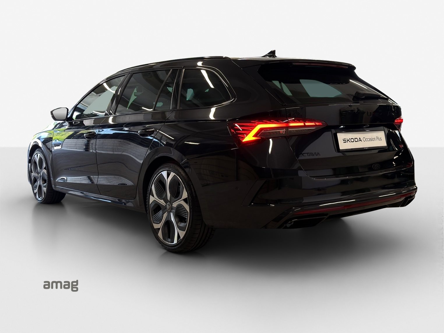SKODA Octavia RS, Essence, Occasion / Utilisé, Automatique - 3
