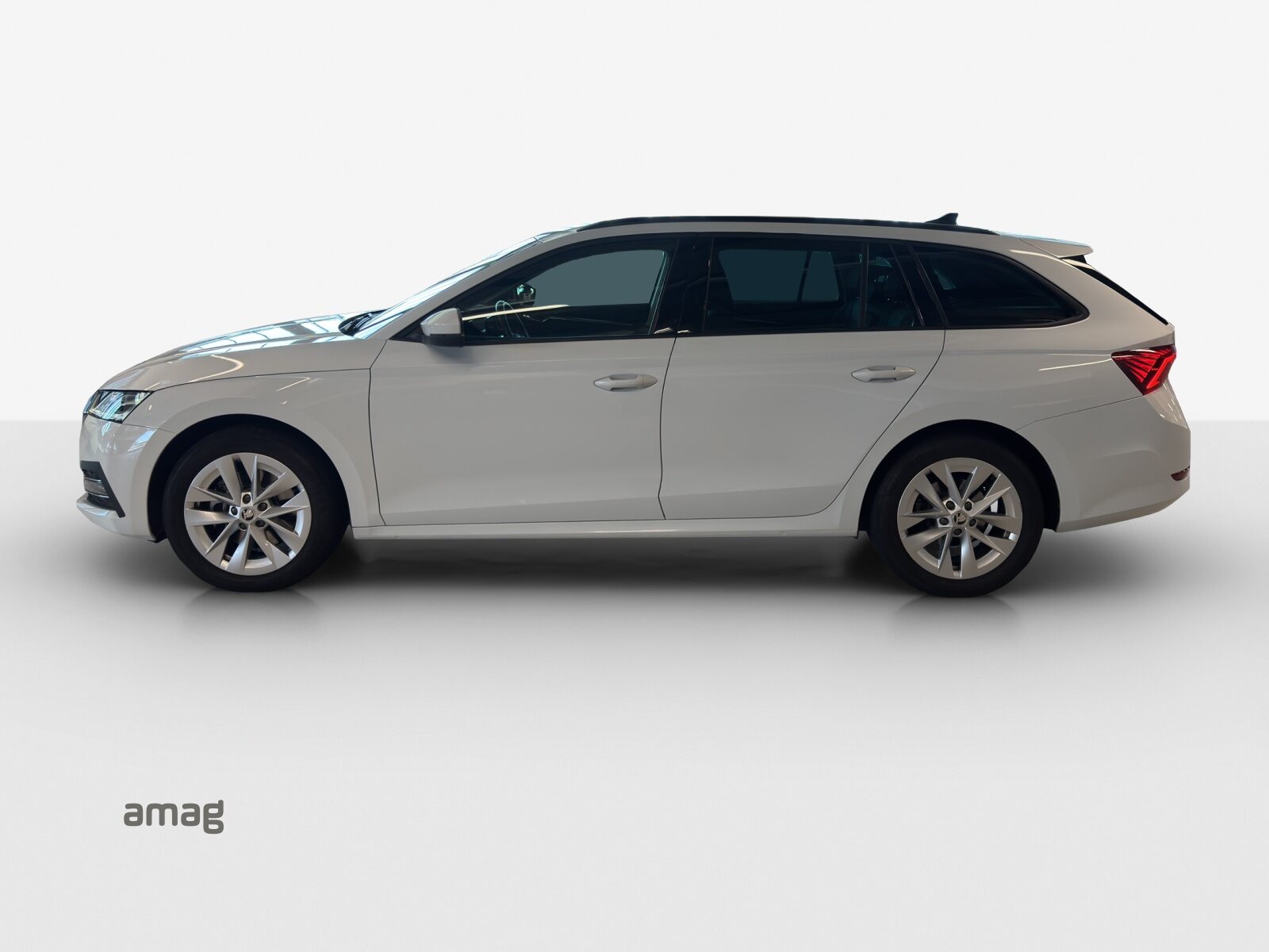 SKODA Octavia Style, Essence, Occasion / Utilisé, Automatique - 2