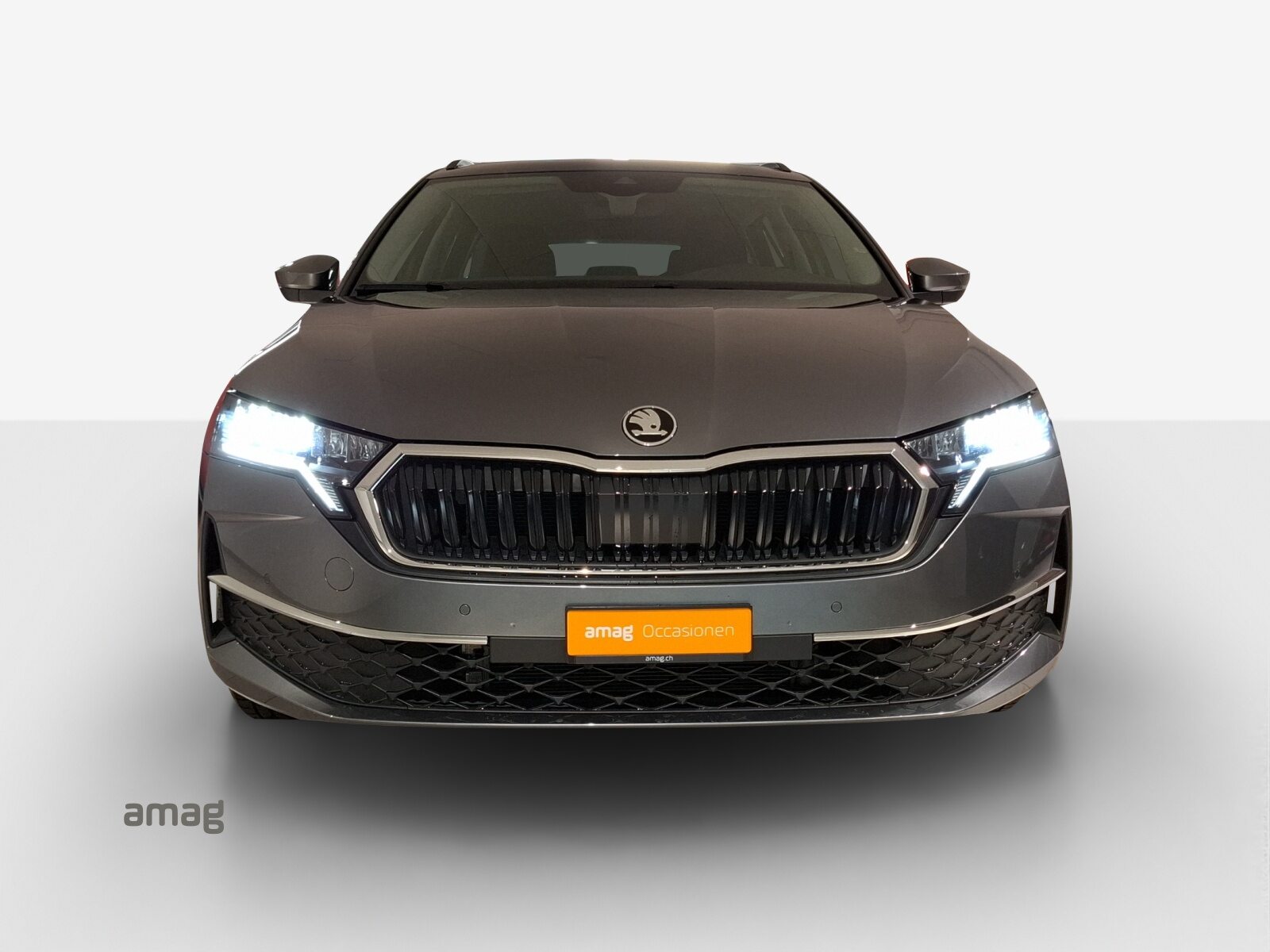 SKODA Octavia Selection MHEV, Benzin, Occasion / Gebraucht, Automatik - 7