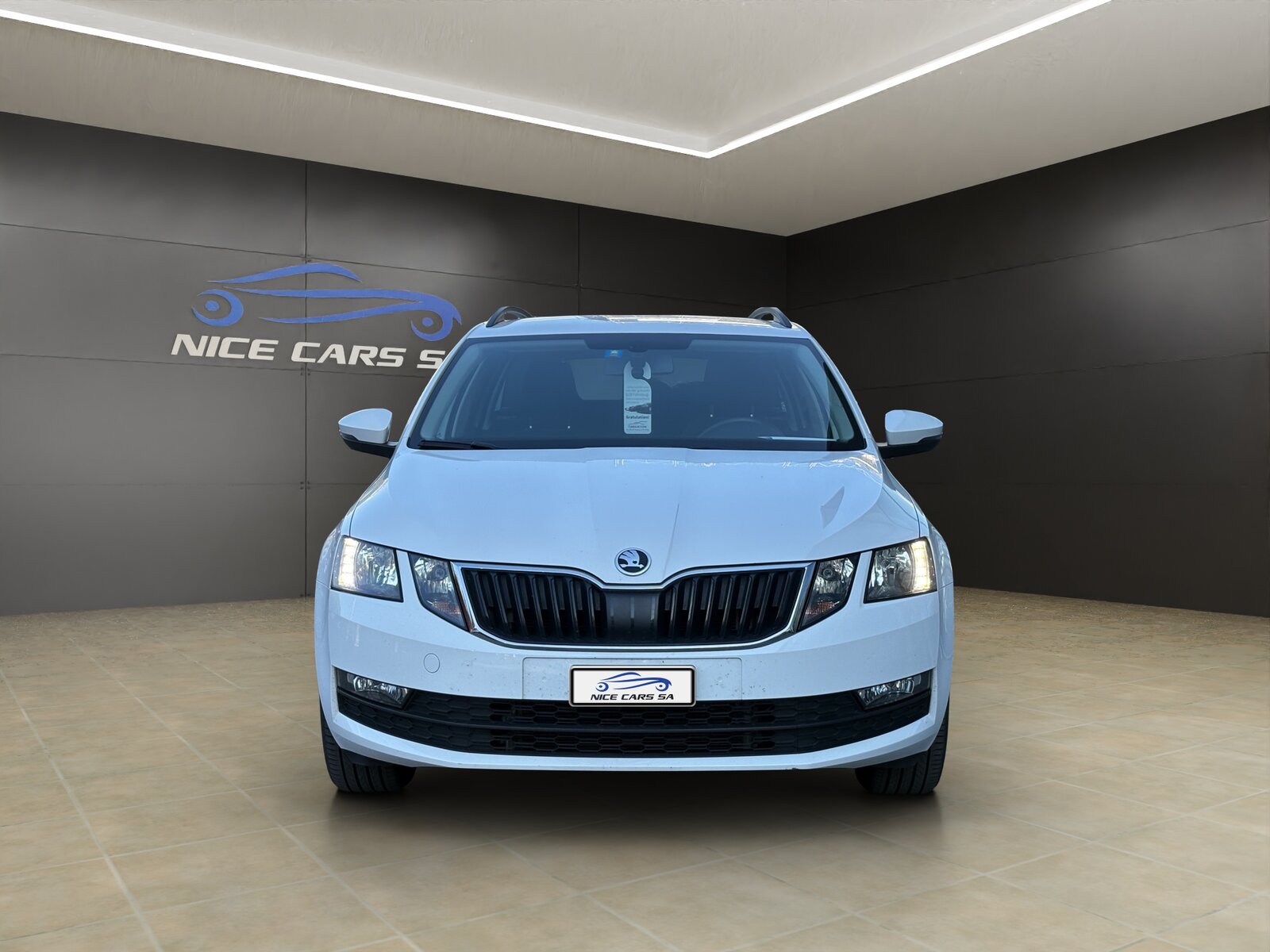 SKODA Octavia Combi 2.0 TDI Ambition 4x4 DSG, Diesel, Occasioni / Usate, Automatico - 3