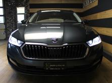 SKODA Octavia Combi 2.0 TDI DSG Ambition 4x4, Diesel, Occasion / Gebraucht, Automatik - 5