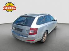 SKODA Octavia Combi 1.6 TDI Elegance 4x4, Diesel, Second hand / Used, Manual - 3